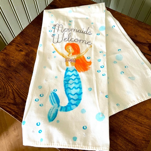 NWOT—Mud Pie Tea Towel with Mermaid Print